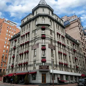 https://senator-apartments-executive-court.hotels-of-kiev.com